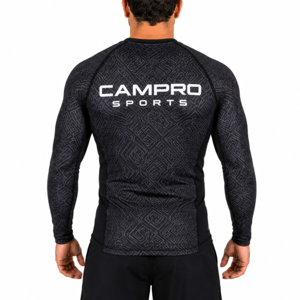 BACK-VIEW-LONG-SLEEVE-RASHGUARD